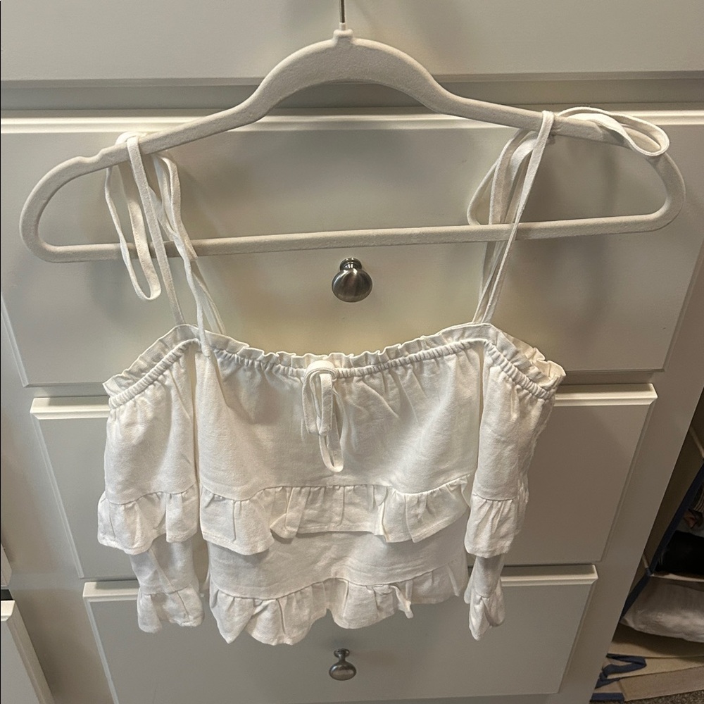 Chic White Ruffled Crop Top with matching shorts